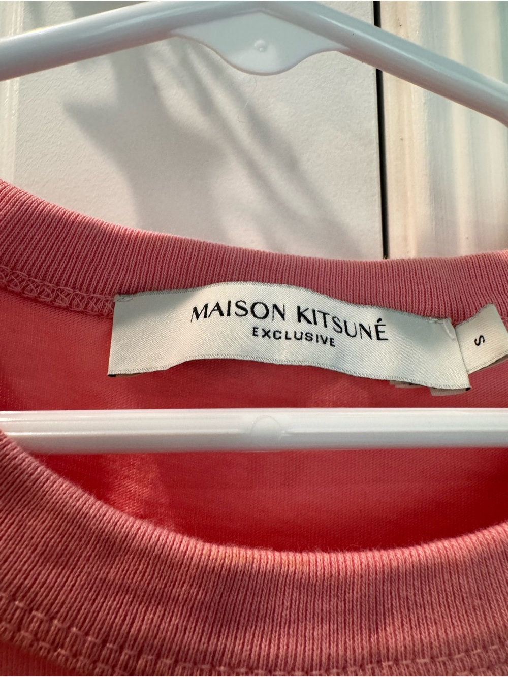 Maison Kitsuné by Olympia Le Tan Palais Royal in bubble gum pink - Picture 4 of 5